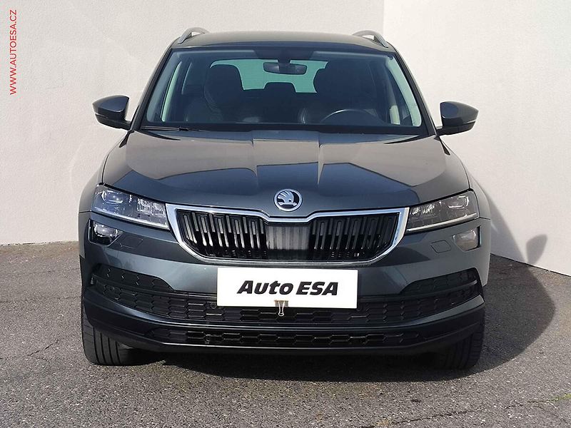 Škoda Karoq (2019) 1.6TDi, 2.maj,ČR, LED, ACC - fotka 2 z 23