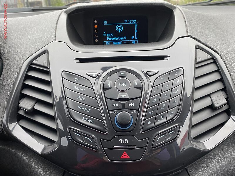 Ford EcoSport (2014) 1.0EB, Titanium - fotka 14 z 17