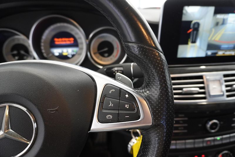 Mercedes-Benz CLS 3,0D 4MATIC AMG-LINE  - fotka 17 z 29
