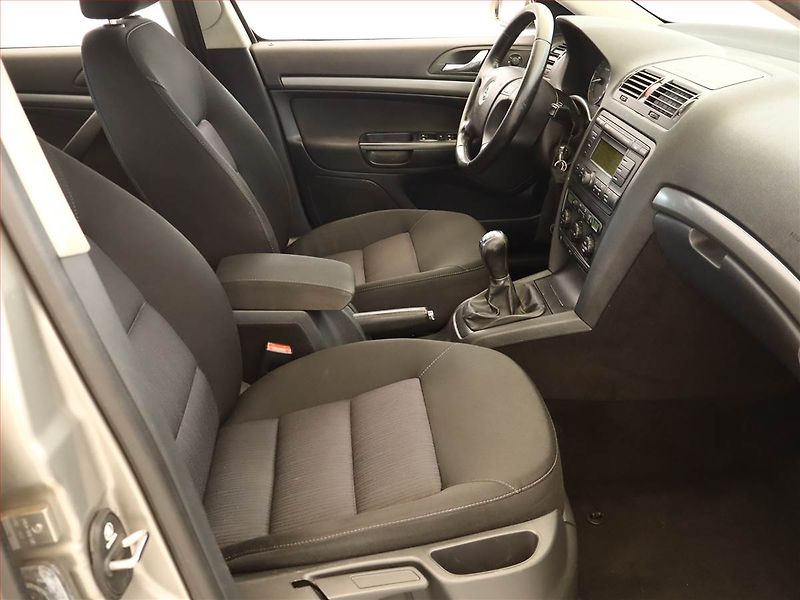 Škoda Octavia (2008) Elegance 1.6, Xenony, Tempomat - fotka 7 z 14