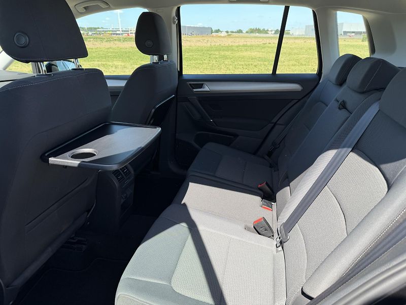 Volkswagen Golf Sportsvan 1.2 TSI KLIMA SERVISKA 2X KOLA - fotka 23 z 44