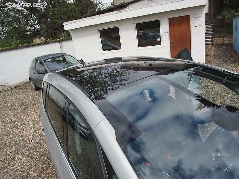 Opel Zafira 1,6D-100KW-NOVÁ STK - fotka 18 z 24