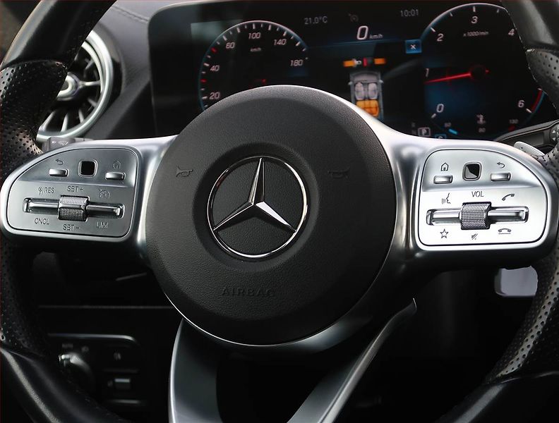 Mercedes-Benz Třídy B (2021) AMG line B 200 d 4MATIC - fotka 21 z 22