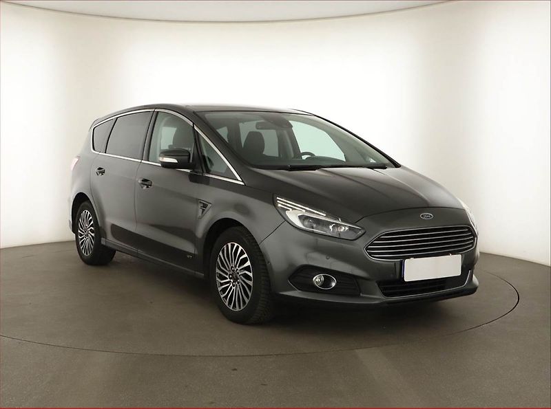 Ford S-MAX (2018) 2.0 EcoBlue, 4X4, Navi - fotografie inzerátu