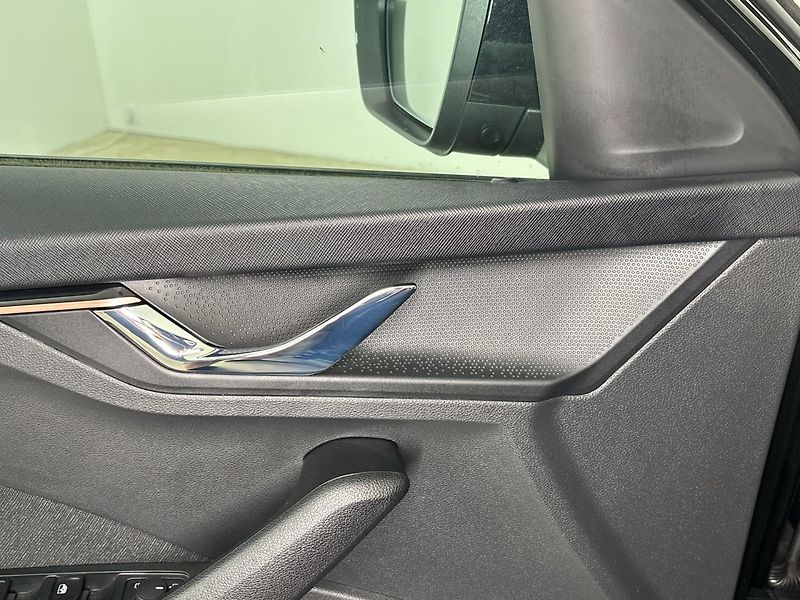 Škoda Kamiq Top Selection DSG - fotka 27 z 29