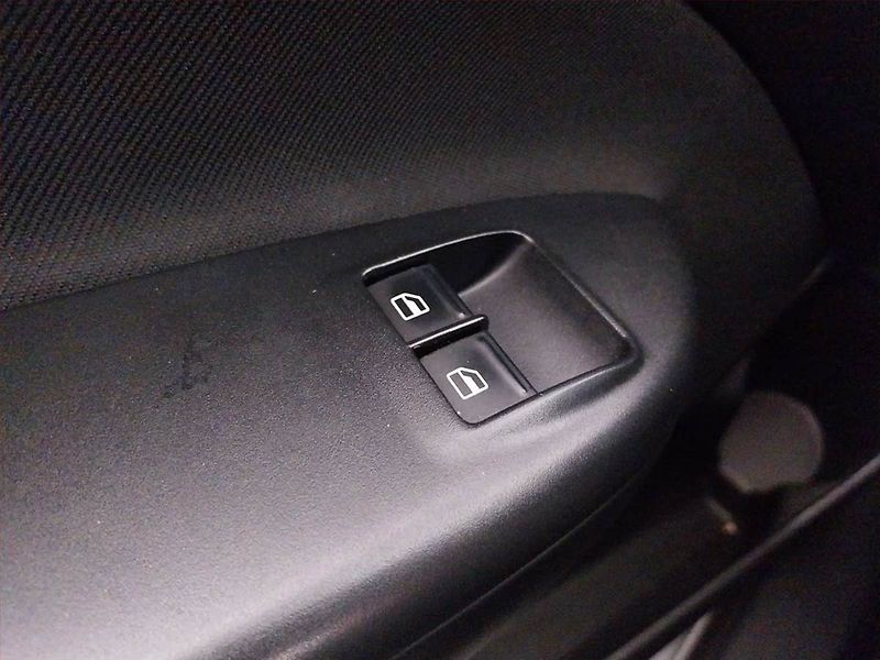 Škoda Octavia (2007) Ambiente Plus 1.9 TDI - fotka 17 z 17