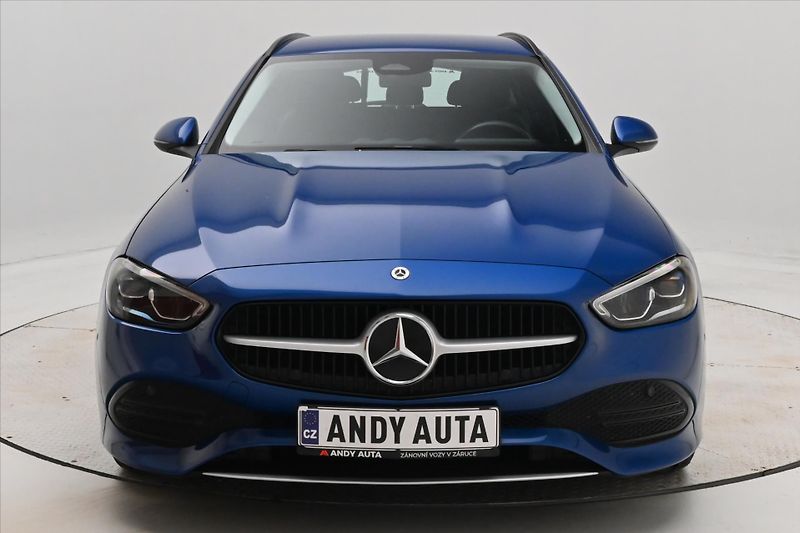 Mercedes-Benz Třídy C 2,0 220d 147kW 4MATIC AVANTGAR - fotka 2 z 31