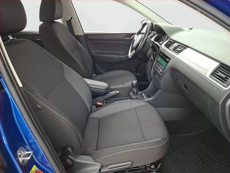 Škoda Rapid (2013) Spaceback 1.2 TSI - fotka 9 z 16