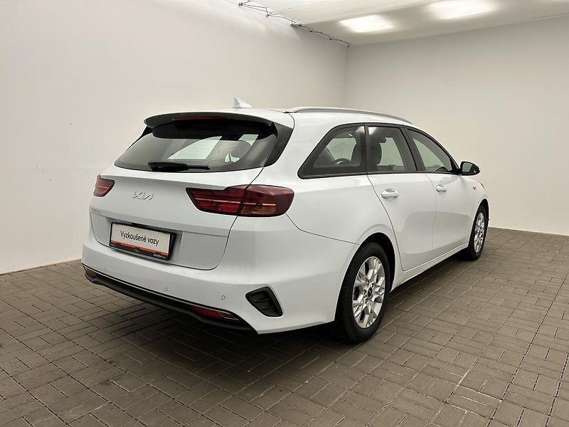 Kia Ceed 1.5 T-GDi SW Spin - fotka 2 z 22