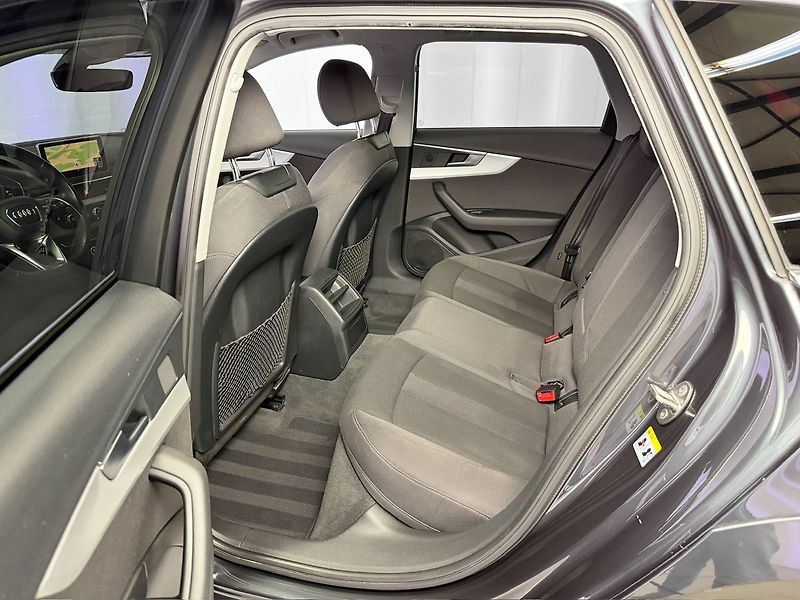 Audi A4 Allroad 2.0 TDI QUATTRO SPORT, ACC, VI - fotka 11 z 24