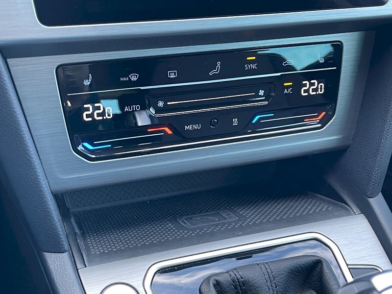 Volkswagen Passat (2023) 2.0 TDI 110 kW DSG ConceptLine - fotka 13 z 33