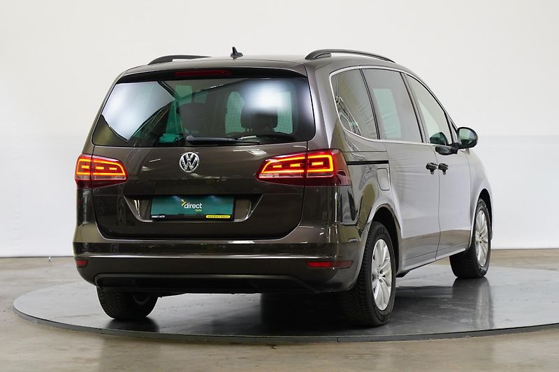Volkswagen Sharan - fotka 3 z 6