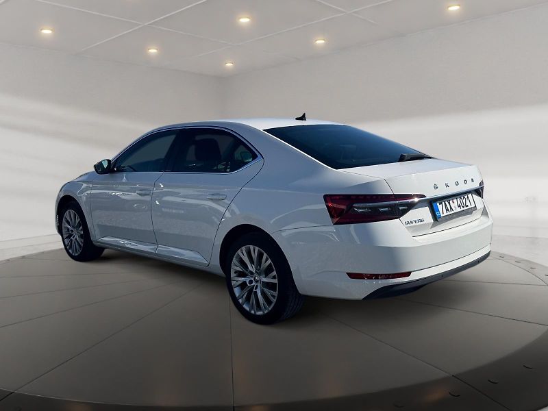 Škoda Superb (2019) STYLE 2.0TSI 140kW DSG CZ DPH - fotka 4 z 11