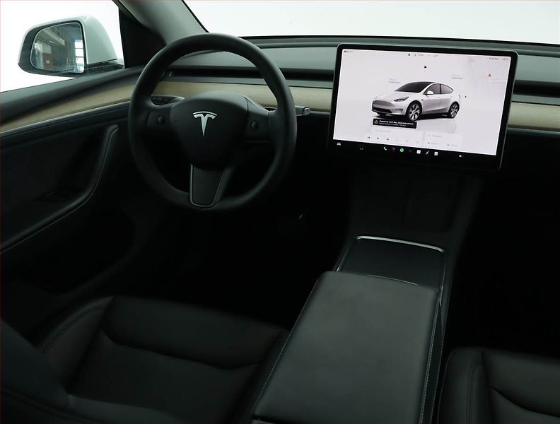 Tesla Model Y (2023) Long Range AWD 79kWh, SoH 92% - fotka 7 z 22