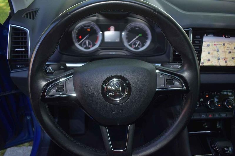 Škoda Karoq je úspěšná jako nový vůz i jako ojetina.