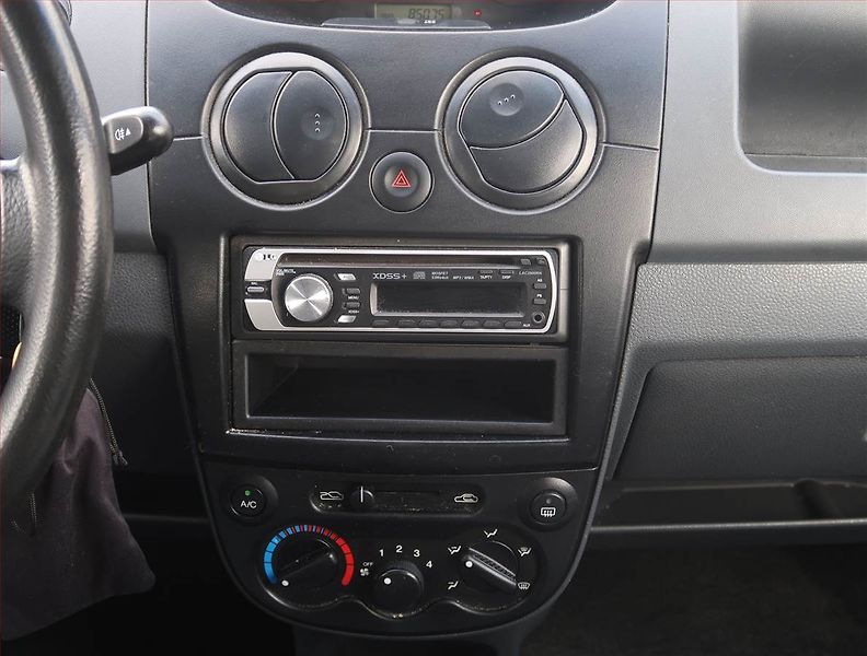 Chevrolet Spark (2009) 0.8i, nová STK, Klima - fotka 12 z 15