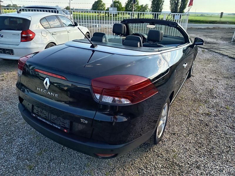 Renault Mégane (2011) Kabroušek 1.4 96kw - fotka 17 z 53