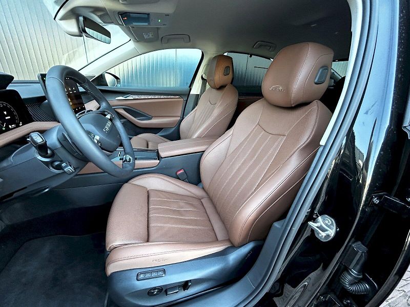 Škoda Superb (2026) 2.0 TDI 142kW 4x4 DSG L&K - fotka 27 z 35