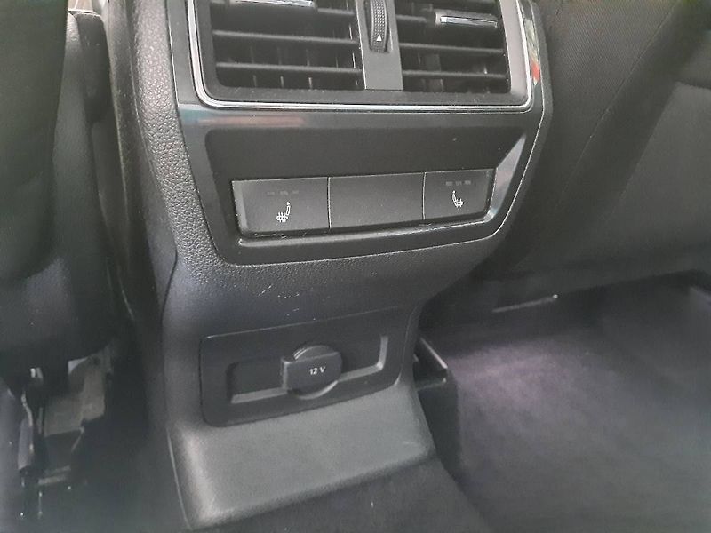 Škoda Karoq (2020) 1.5 TSI (110kW/150k) DSG, Ambi - fotka 19 z 22