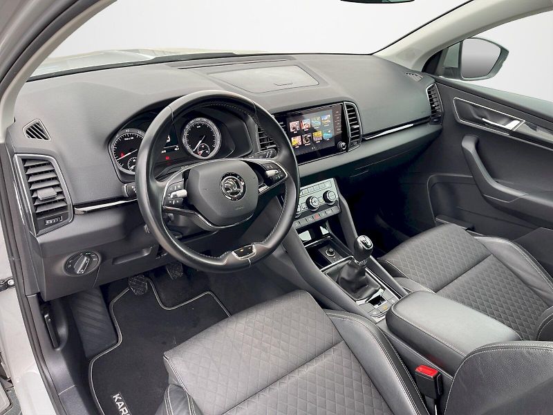 Škoda Karoq (2021) 1.5 TSI 110 kW Style Plus - fotka 5 z 34