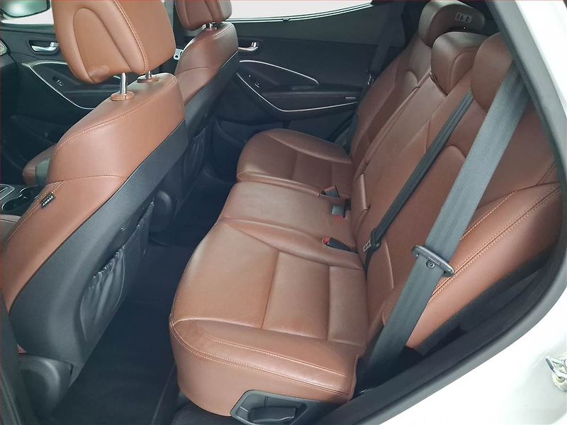 Hyundai Santa Fe (2015) 2.2 CRDi, Kůže, Navi, Tempomat - fotka 10 z 20