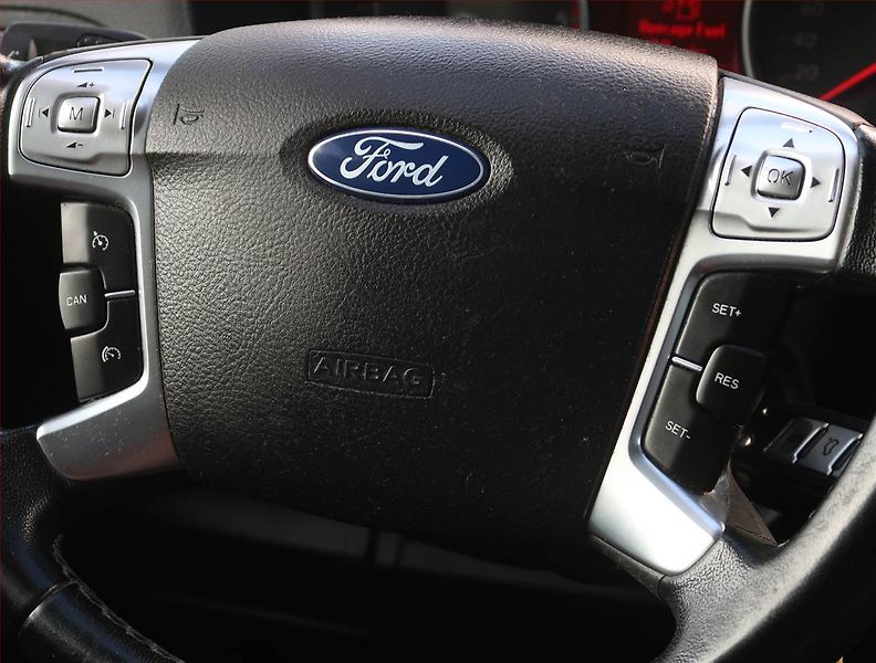 Ford S-MAX (2014) 2.0 TDCi, Tempomat - fotka 20 z 20
