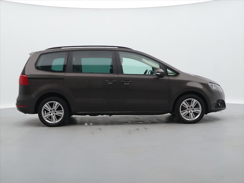 Seat Alhambra 2,0 TDI 103kW DSG Style 7-Míst - fotka 8 z 41