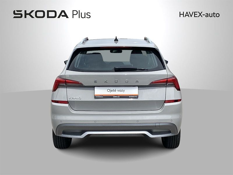 Škoda Kamiq (2020) 1.0 TSI DSG Style - fotka 31 z 31