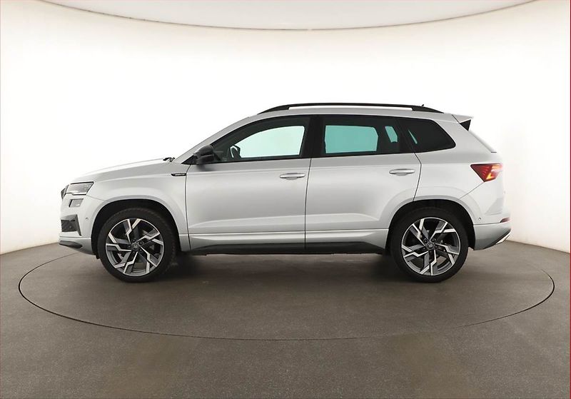 Škoda Karoq (2025) 2.0 TDI, SPORTLINE, 4X4 - fotka 3 z 21