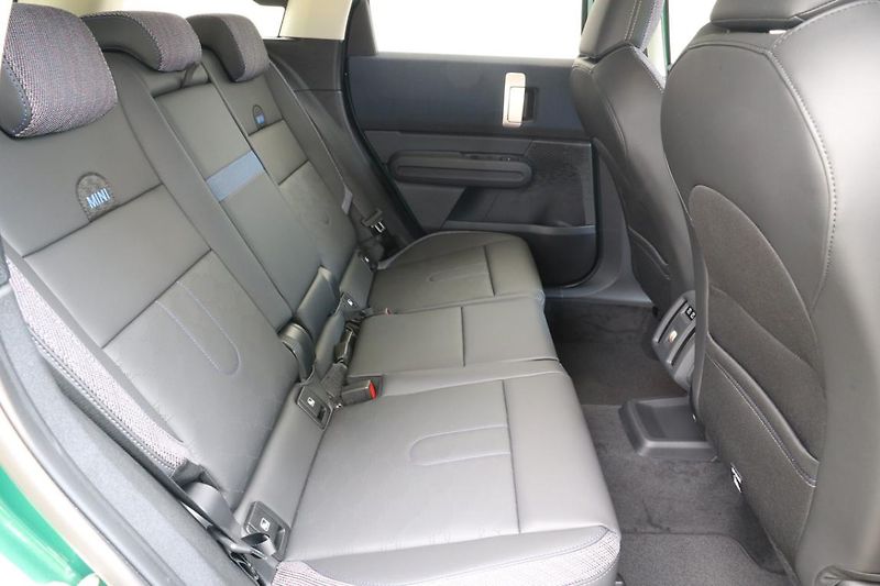 Mini Countryman C - fotka 6 z 16