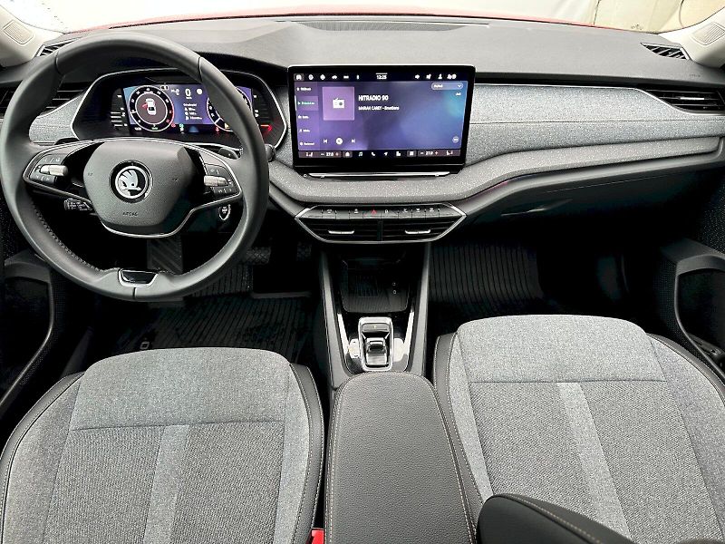 Škoda Octavia (2024) 1.5 TSI 110kW MHEV Selection D - fotka 5 z 22