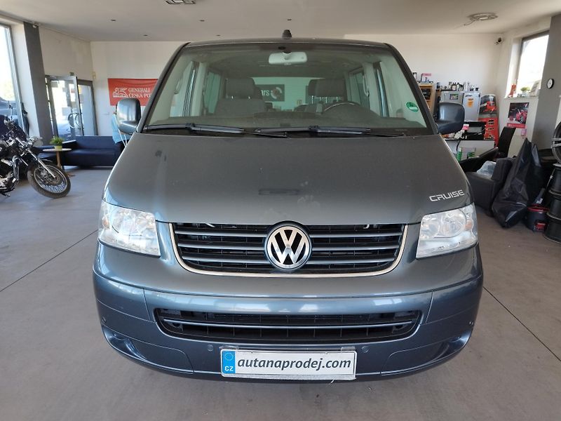 Volkswagen Multivan (2006) TDI,96KW,7MÍST,ALU,TAŽNÝ - fotka 2 z 21