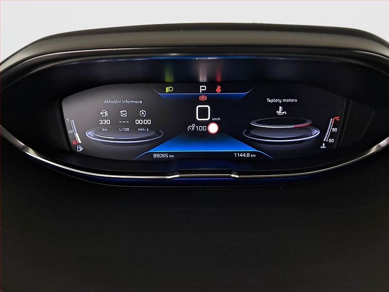 Peugeot 3008 (2020) 1.5 BlueHDi, Automat - fotka 11 z 19
