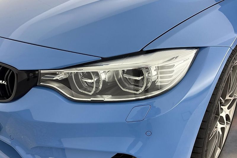 BMW M4 Competition paket - fotka 32 z 39