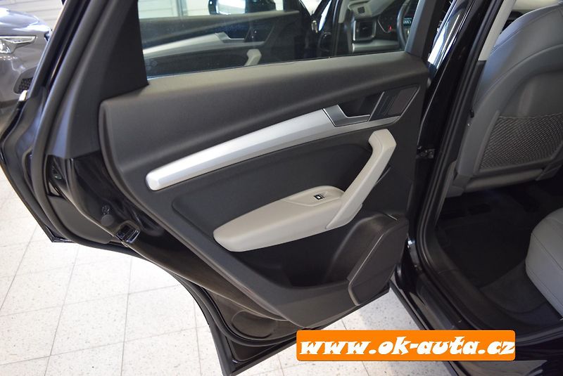 Audi Q5 2.0 TDI QUATTRO PRAV.SERVIS - fotka 25 z 60