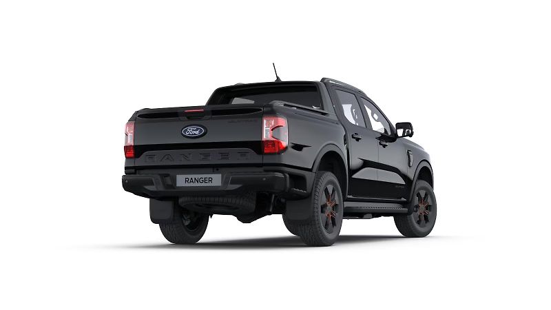 Ford Ranger (2026) Wildtrak, Dvojkabina, 2.3 EcoB - fotka 5 z 9
