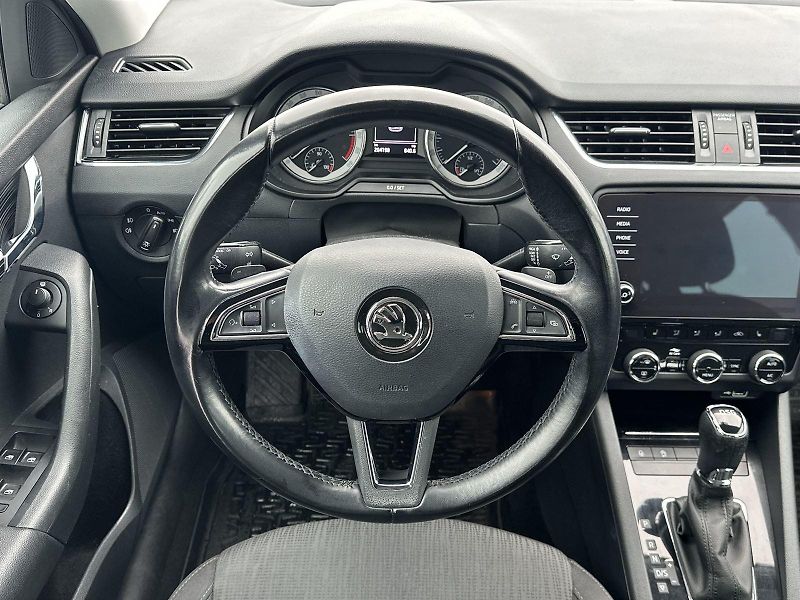 Škoda Octavia (2018) Combi 2.0 TDI DSG Style - fotka 6 z 29