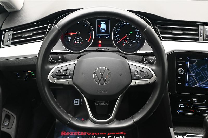 Volkswagen Passat 2,0 TDI 110kW DSG Business Zár - fotka 18 z 32