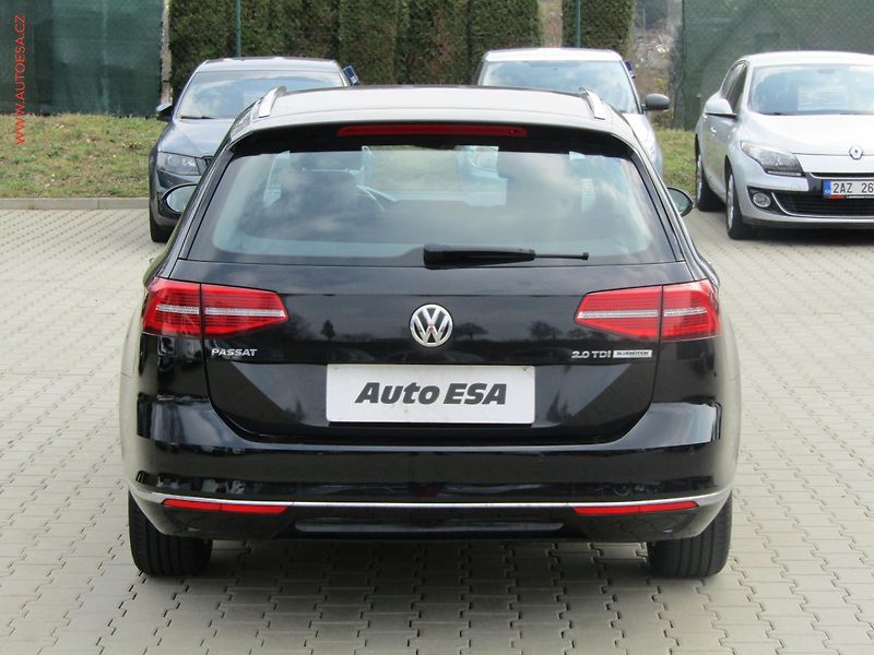 Volkswagen Passat (2017) 2.0 TDi, ČR - fotka 5 z 20
