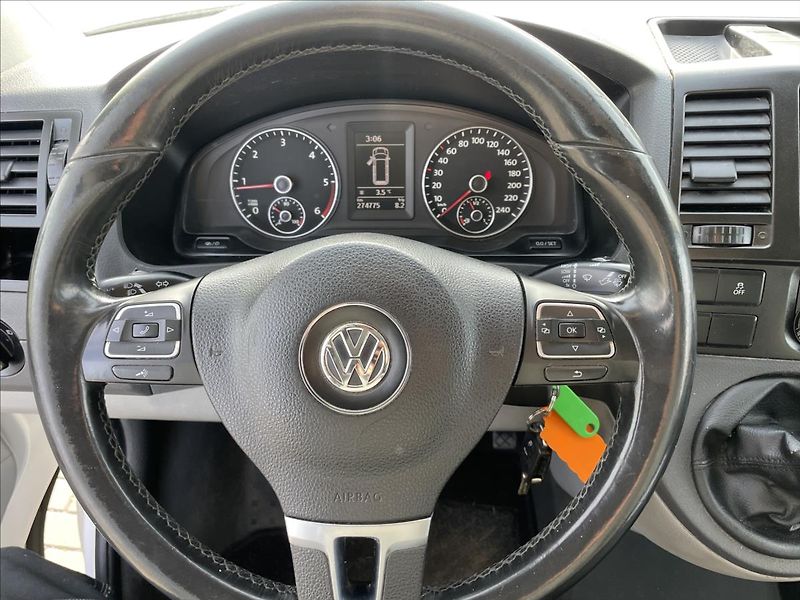 Volkswagen Transporter 2,0 TDi 75kw 6míst Tažné Klima - fotka 13 z 40