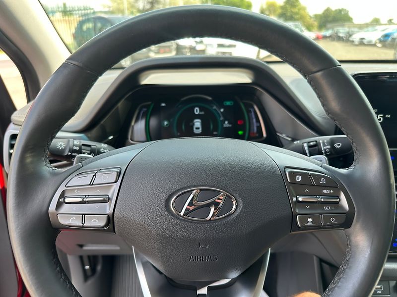 Hyundai Ioniq (2020) 25KW Trend - fotka 18 z 27