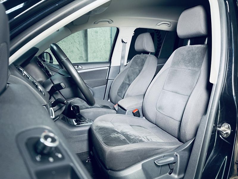 Volkswagen Tiguan (2013) 2.0TDI*4M*KAMERA*DSG* - fotka 15 z 32