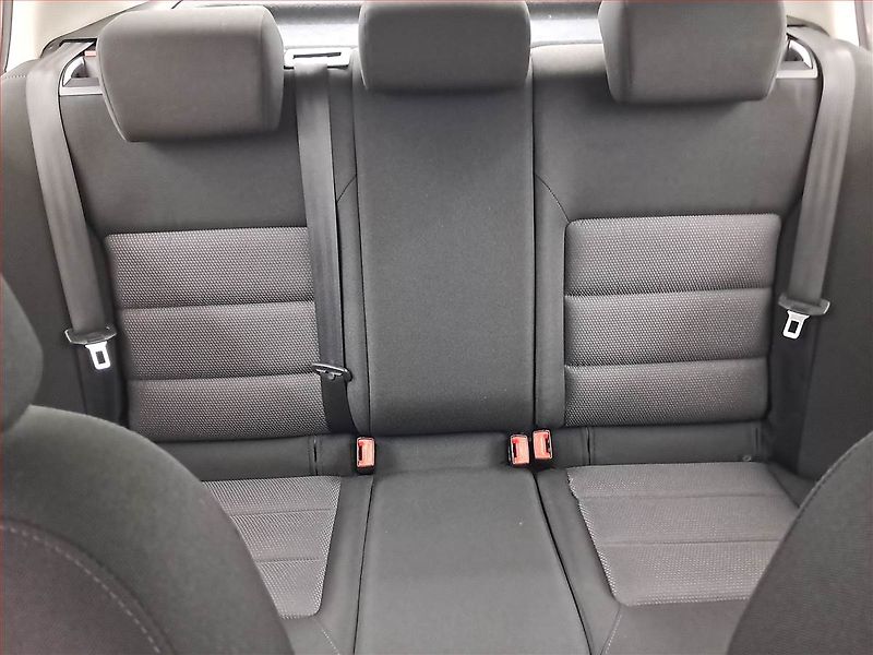 Škoda Octavia (2008) 1.8 TSI, po STK, jezdí výborně - fotka 10 z 13