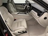 Volvo XC60 D4 AWD INSCRIPTION REZERVACE - náhled 23