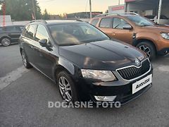 Škoda Octavia (2016) 2.0 TDI, AC, výhřev sed - fotografie inzerátu