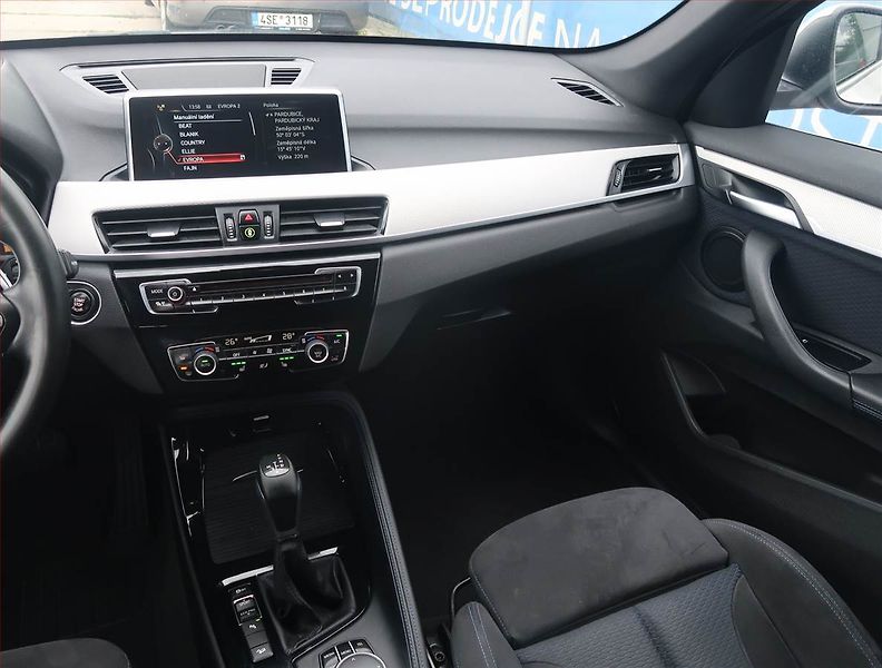 BMW X1 (2017) M Sport xDrive20d, 4X4 - fotka 8 z 23
