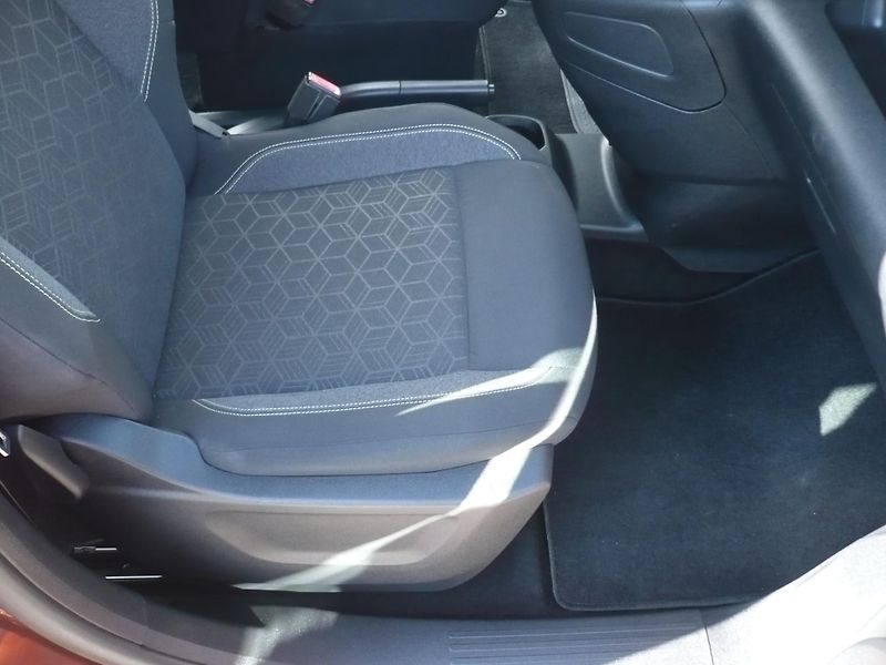 Peugeot Rifter 1.5HDI 75Kw 7Míst Klima - fotka 16 z 30