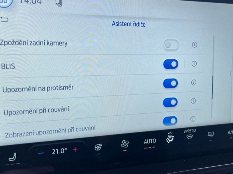 Ford Tourneo Custom 2.0D,125KW, CZ, DPH,1. MAJ - fotka 25 z 35