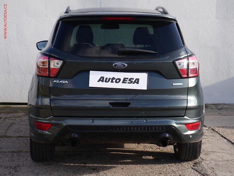 Ford Kuga (2018) 1.5 EB 4x4, AT, navi, bixen - fotka 5 z 21