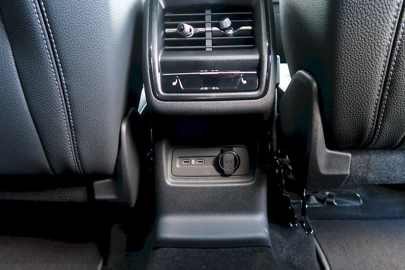 Škoda Kodiaq (2025) SportLine 2,0 TDi/110 kW  DSg - fotka 16 z 32